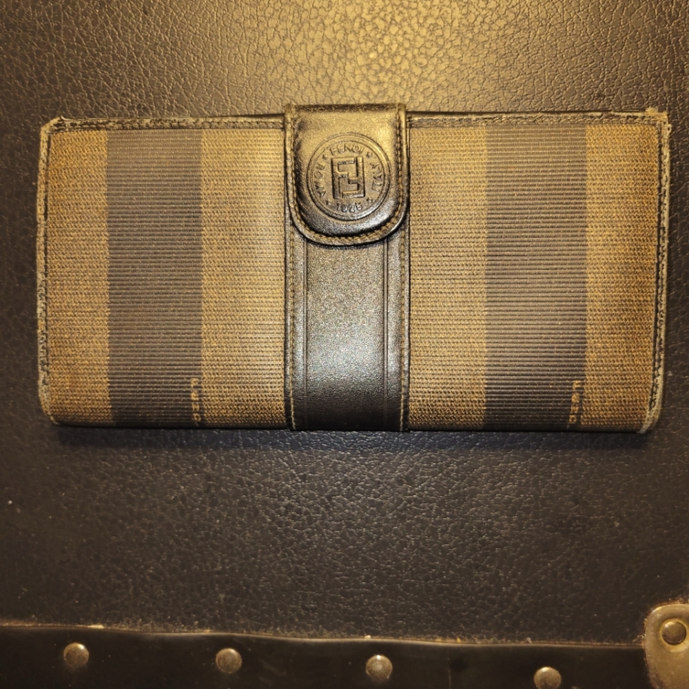 FENDI Vintage Penguin striped wallet
